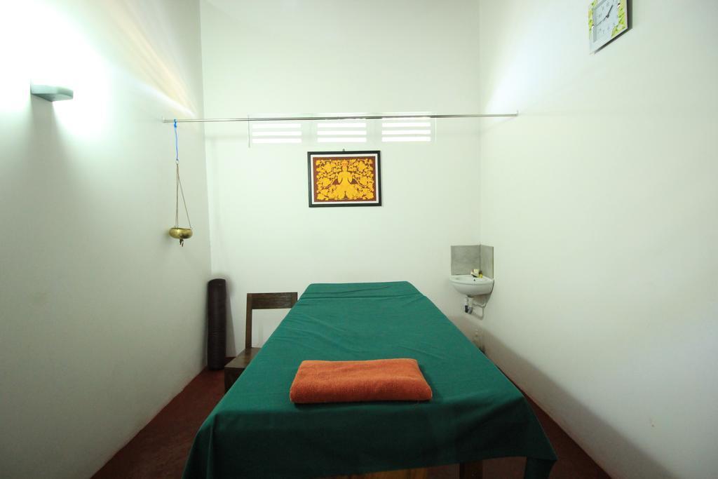 Ocean Of Life Ayurveda Hotel Индурува Экстерьер фото