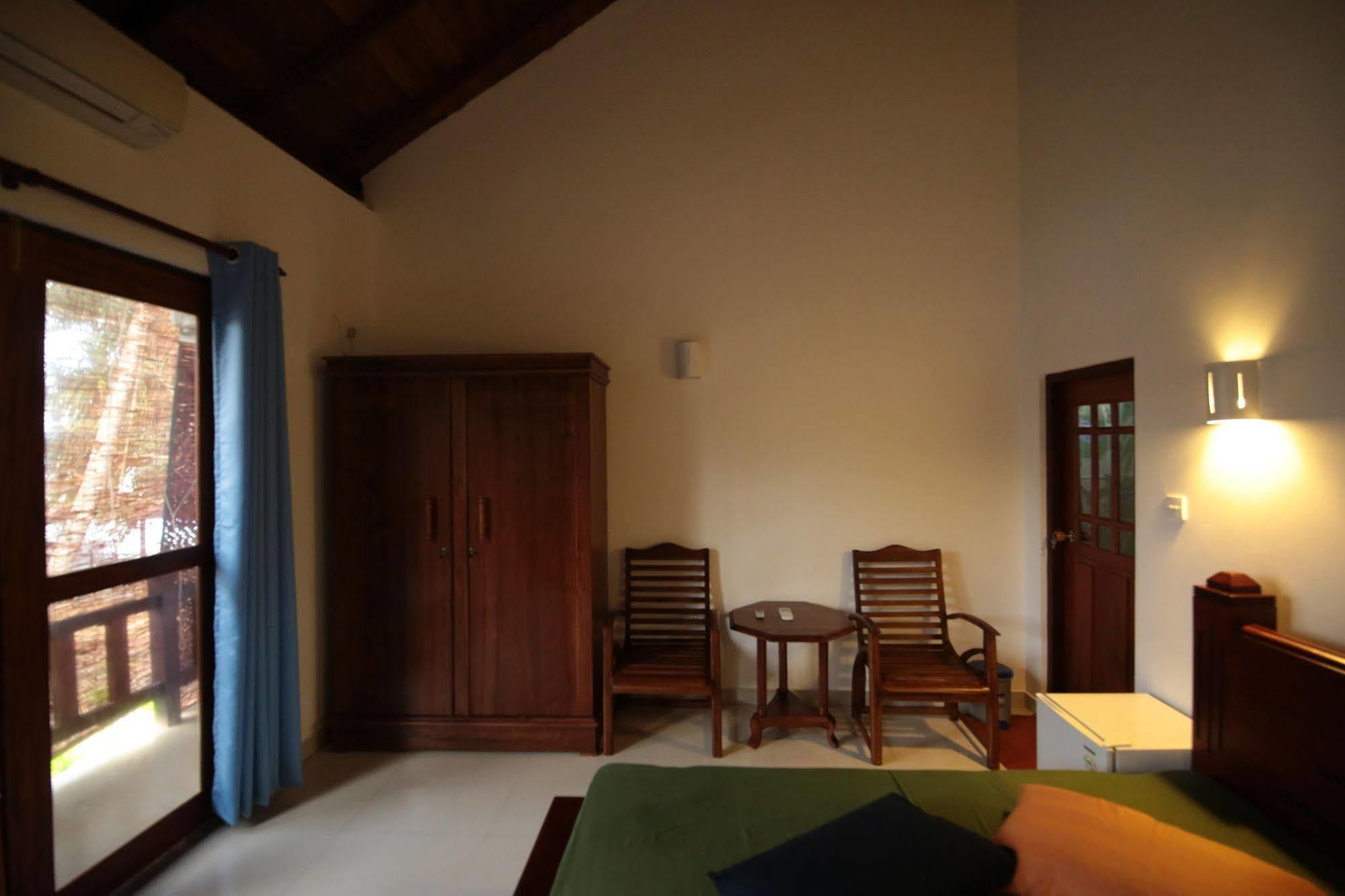 Ocean Of Life Ayurveda Hotel Индурува Экстерьер фото